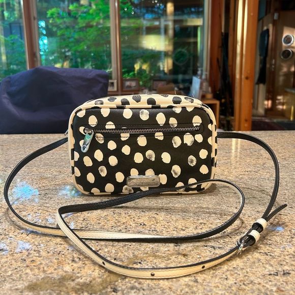 Marc By Marc Jacobs Handbags - Marc Jacobs Crossbody Bag